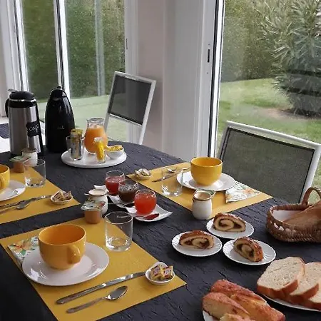 Fortin Anita Et Guy 3* Pouzauges