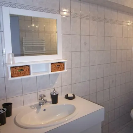 Fortin Anita Et Guy Pouzauges